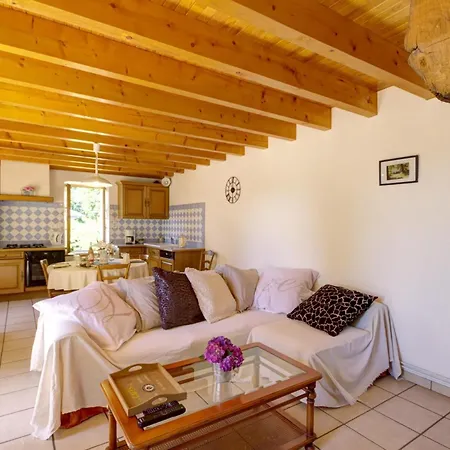 Avec Jardin Privatif, Cheminee, Et Activites Nature Proches, Animaux Acceptes - Fr-1-496-66 *
