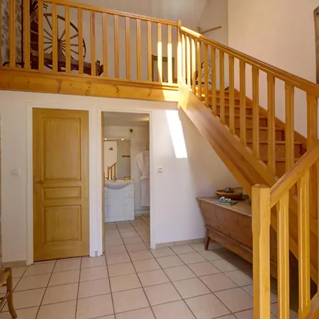 Avec Jardin Privatif, Cheminee, Et Activites Nature Proches, Animaux Acceptes - Fr-1-496-66 * Les Salles