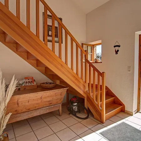 4 Pers Avec Jardin Prive Et Animaux Admis - Fr-1-496-66 *